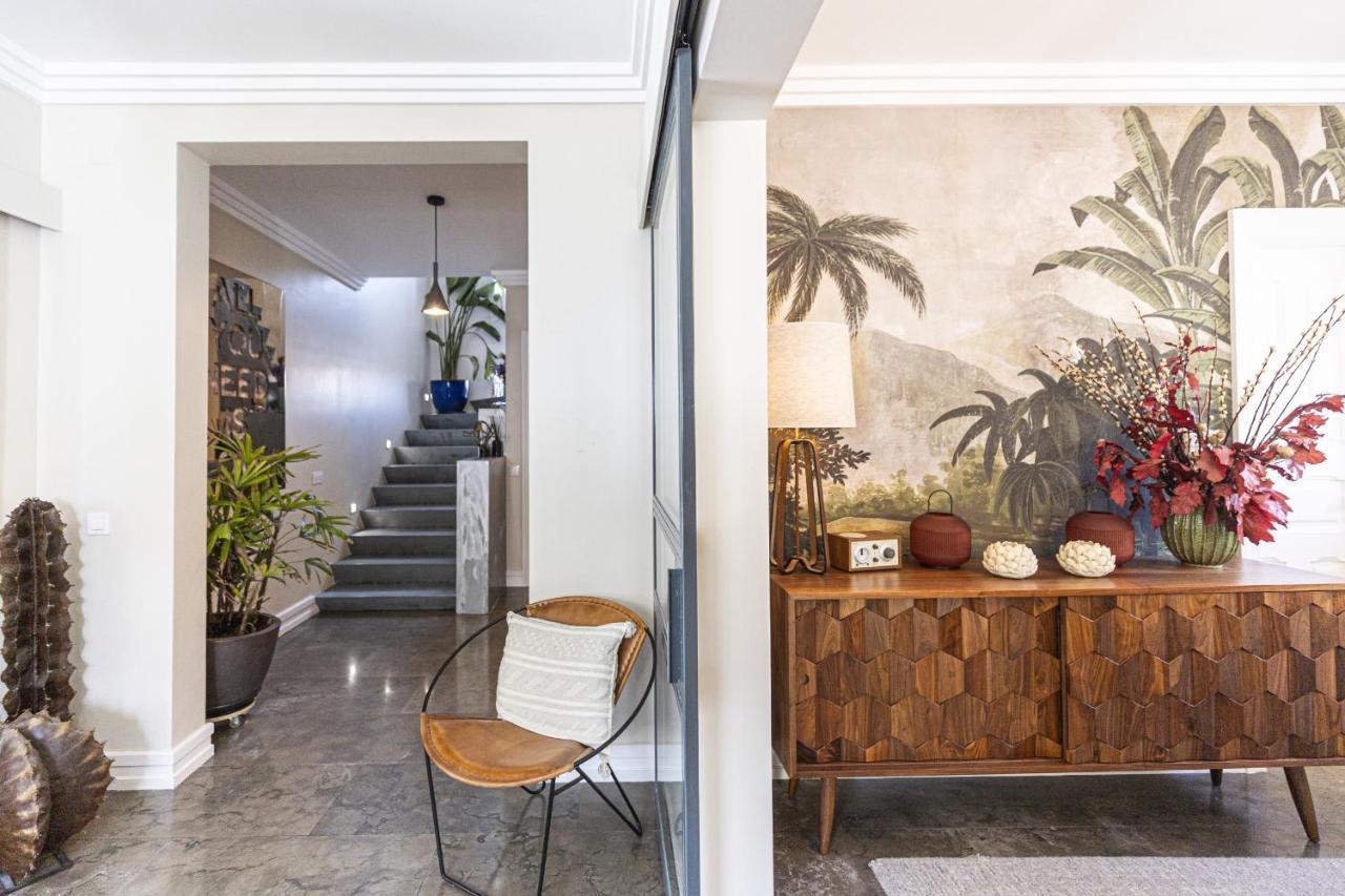 Estoril Contemporary Garden By Cadenzalux Villa